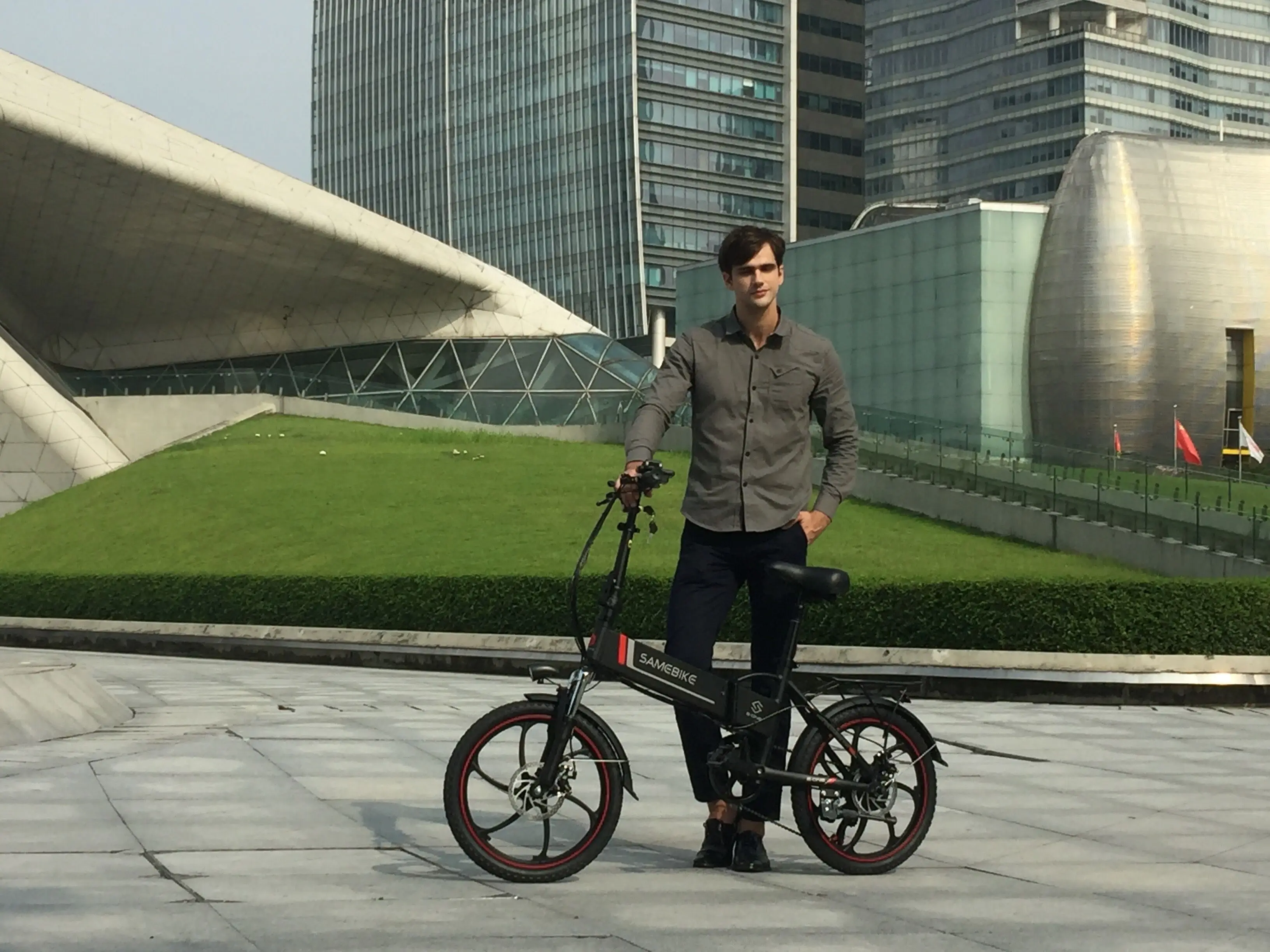 Samebike 20LVXD Электрический велосипед из алюминиевого сплава складываемый 48 В 8Ah 350 Вт