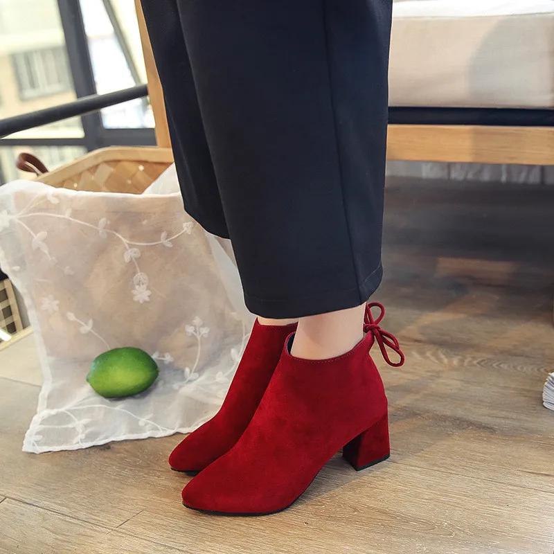 

Autumn and winter single boots Martin boots thick with side zipper pointed