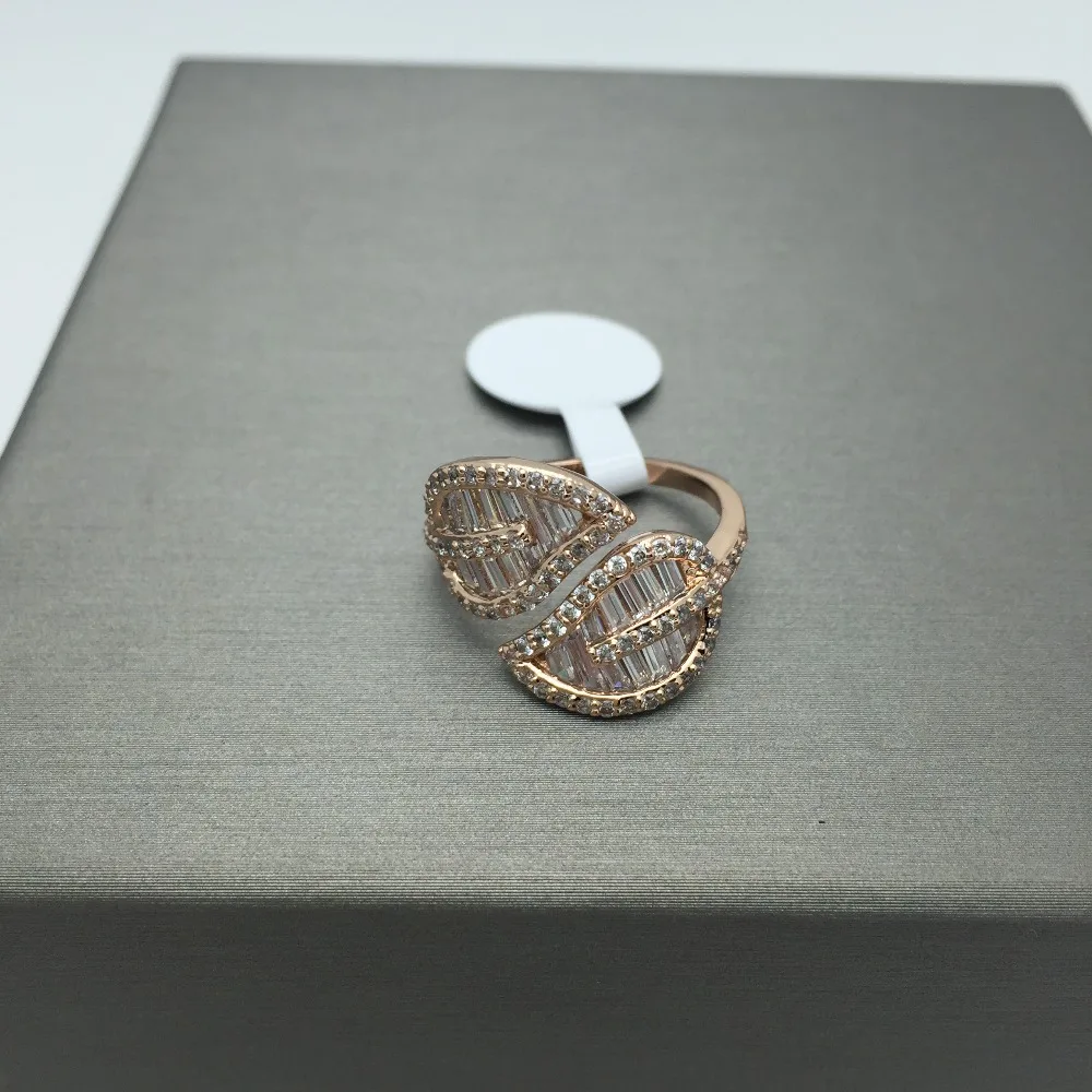 Модные модные аксессуары регулируемое кольцо с фианитом в форме листа пера