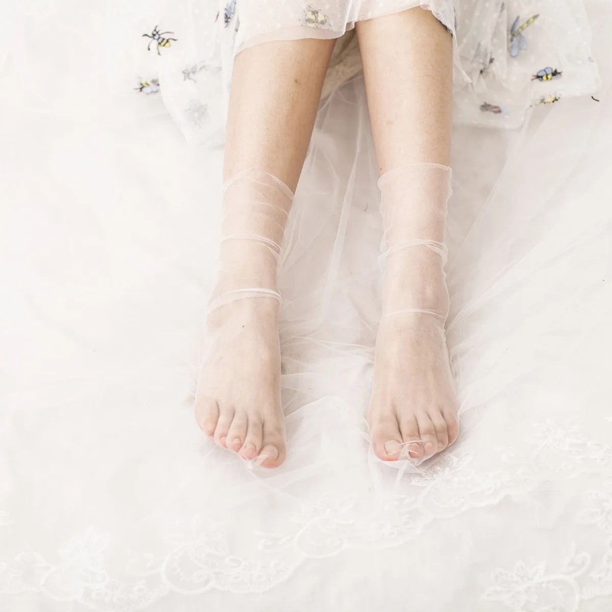 Сексуальные кружевные сетчатые носки прозрачные эластичные из смешанного