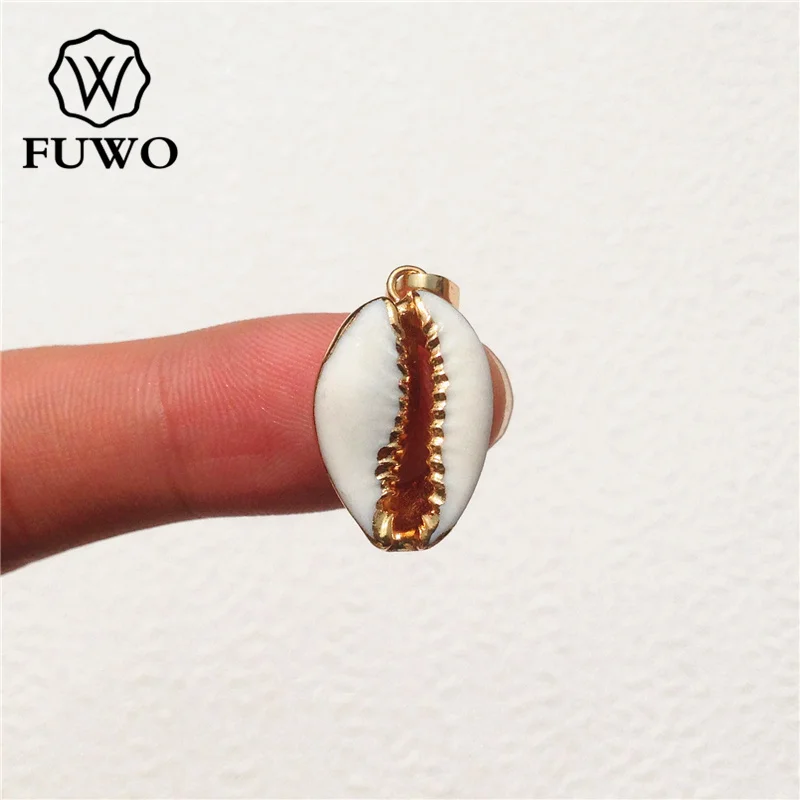 FUWO натуральный Каури золотые подвески с гальваническим покрытием из золота 24
