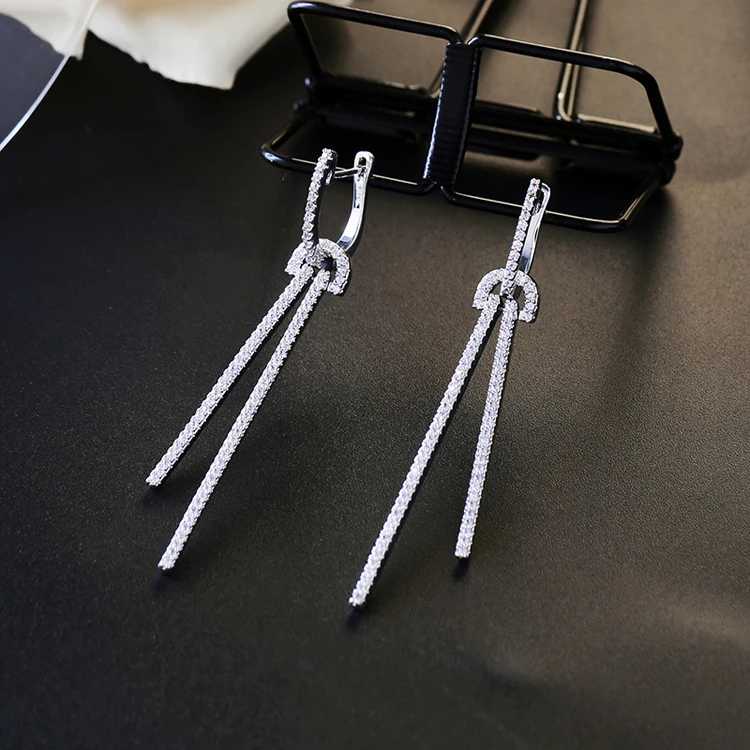 2017 новые Популярные Посеребренные Длинные линии Висячие серьги микро проложить