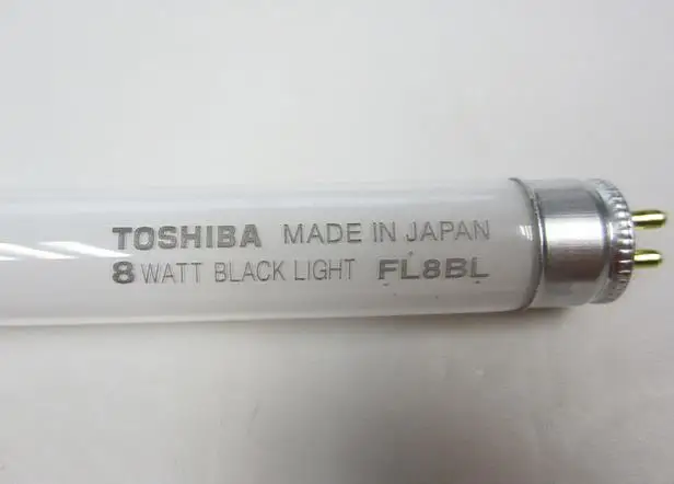 Флуоресцентная лампа TOSHIBA NEC FL8BL 8 Вт черная UVA 365 нм 2 шт. | Лампы и освещение