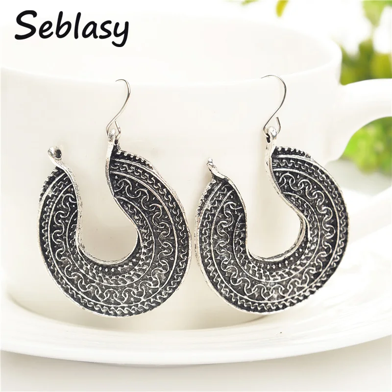 

Seblasy Vintage Punk Carved Leaves Geometric Patterns Dangle Earrings for Women Tibet Silver Color Night Club Jewelry Femme Gift