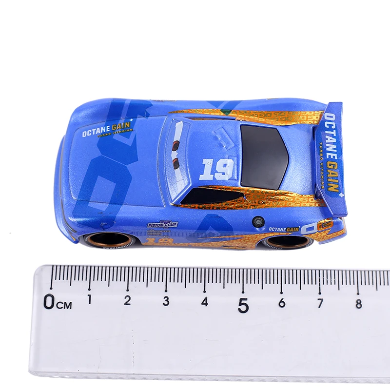 Disney Pixar Cars 3 2 Jackson Storm No.19 Daniel Dinoco Cruz Lightning McQueen литая под давлением игрушечная машина