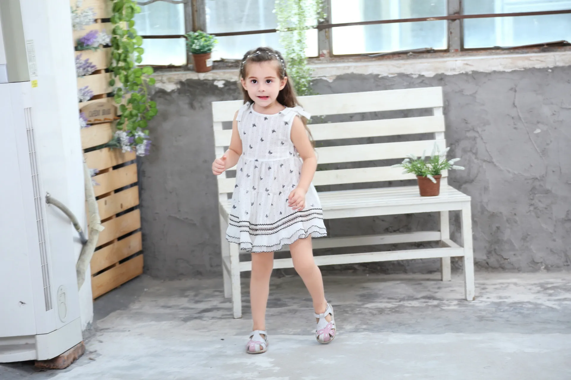 Korean version of the explosion girl butterfly dress cotton jacquard princess casual holiday kids wear | Детская одежда и обувь