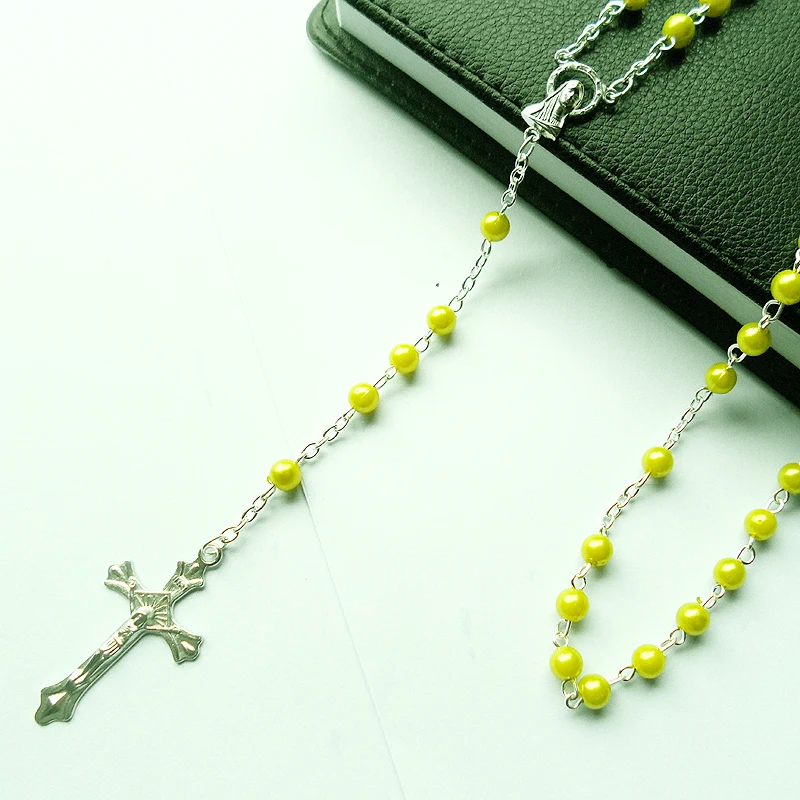Хорошее качество серебряное покрытие Иисус христианский крест ожерелье зеленый