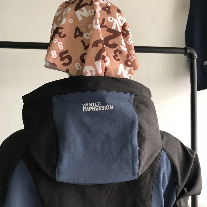 Женская куртка для походов ветрозащитная водонепроницаемая износостойкая