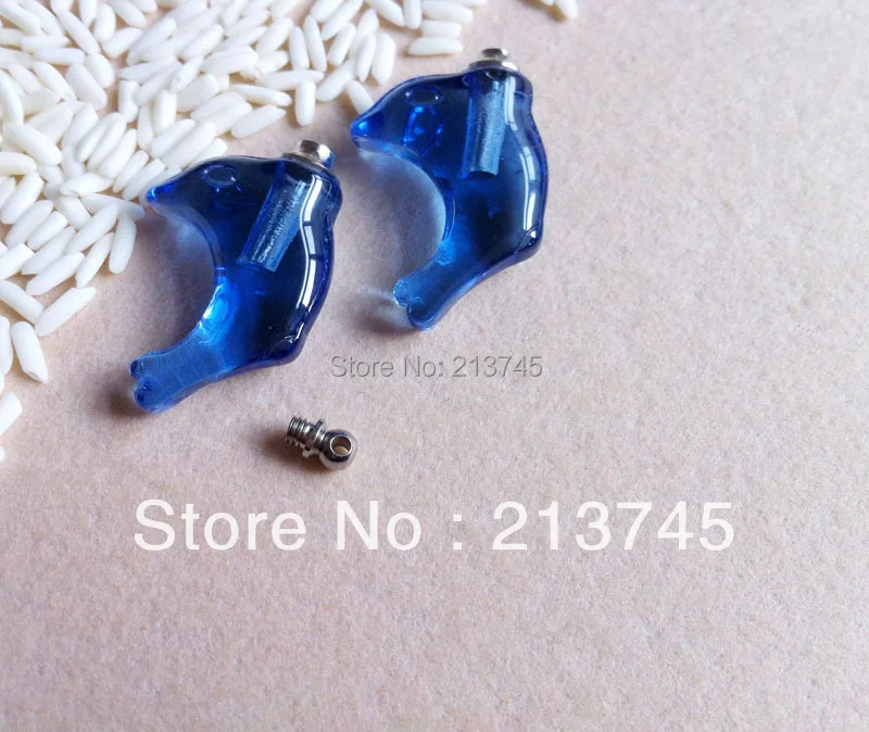 Бесплатная доставка стеклянные флаконы с синими дельфинами кулоны DIY рисовые