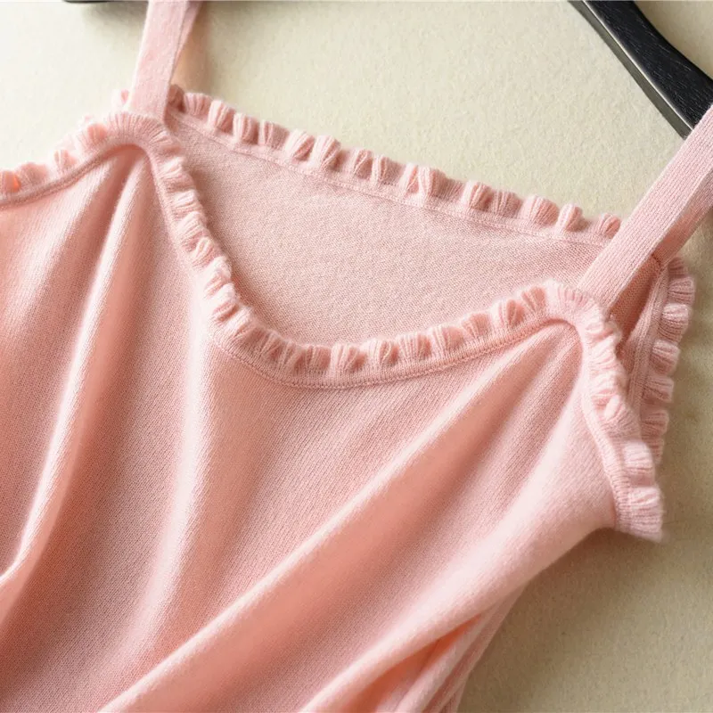 Женский кашемировый трикотажный топ черный серый пикантный с оборками на подоле