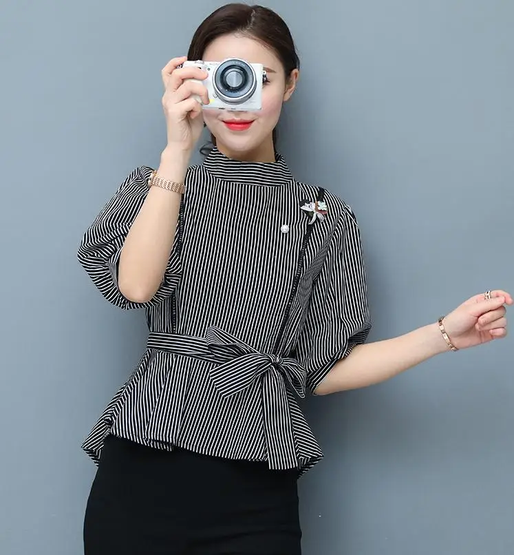 Женская Новинка 2017 модная блузка с воротником стойкой полосатая блуза коротким