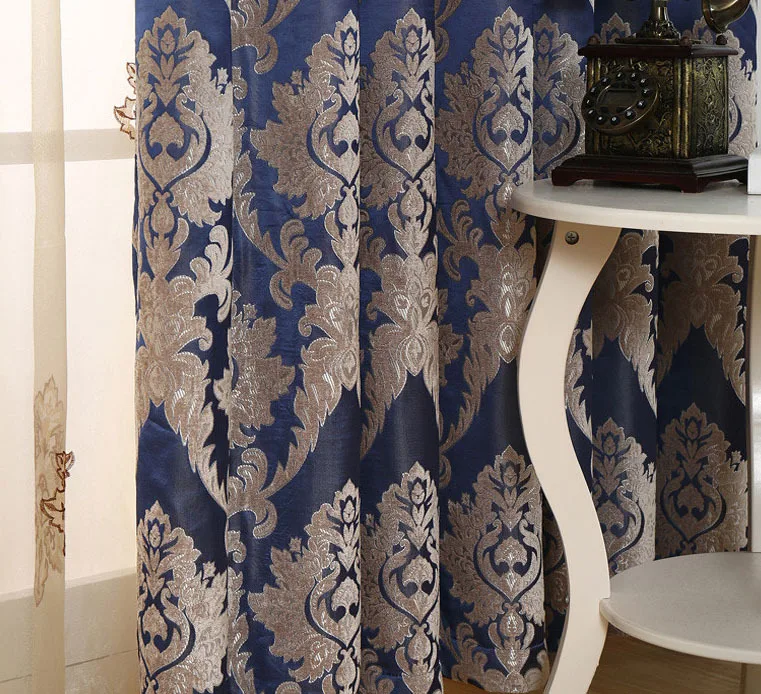 Магнитные шторы с магнитом европейские затемненные из Дамаска темно синего