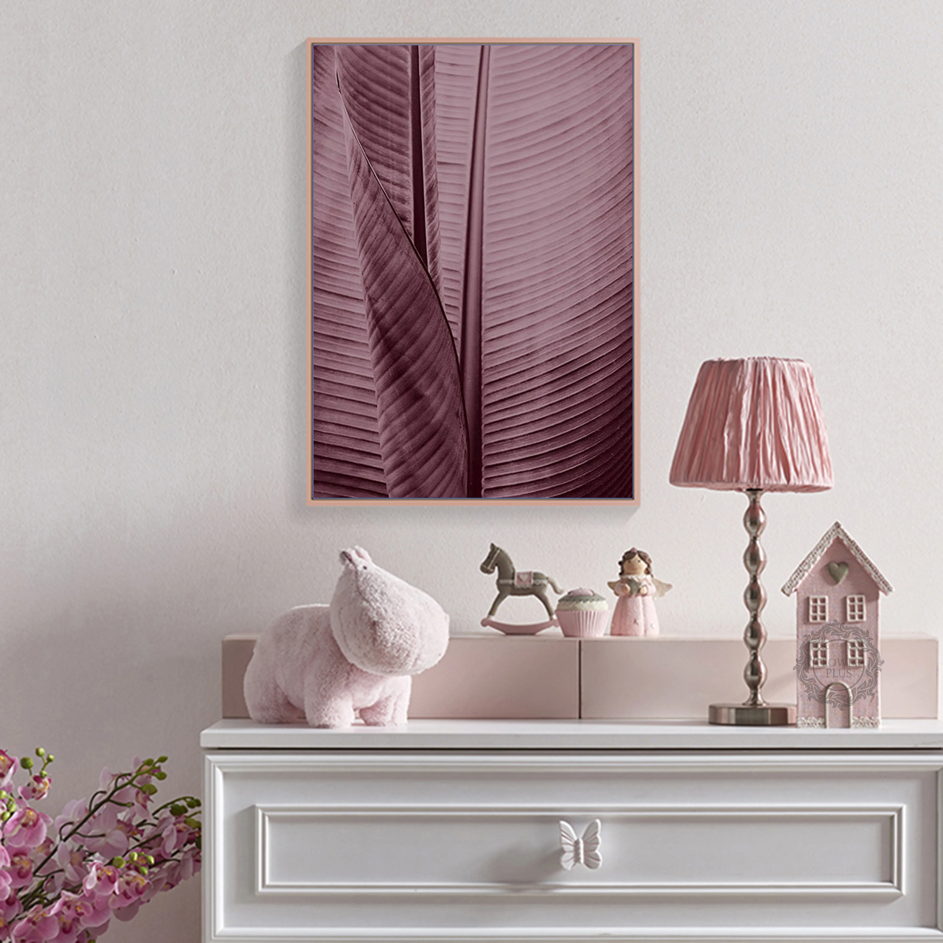 

Fashion Posters Pink Flower Canvas Painting Modern Sexy Beauty Wall Art Poster Prints Decorative Picture for Living Room