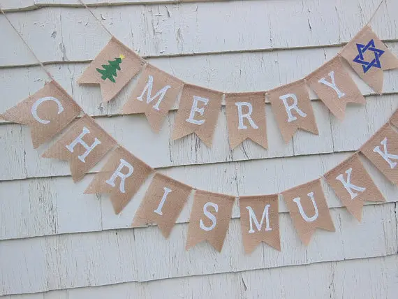 Персонализированные Merry Chrismukkah в декорированном мешковиной горшке баннеры на