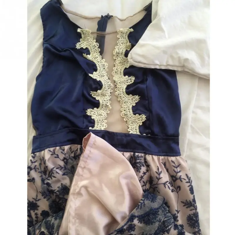 Летнее стильное платье сексуальное женское кружевное без рукавов с o образным