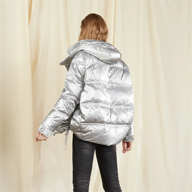 2018 Зима Высокое качество Новый Серебряный Яркий пуховик женская короткая куртка