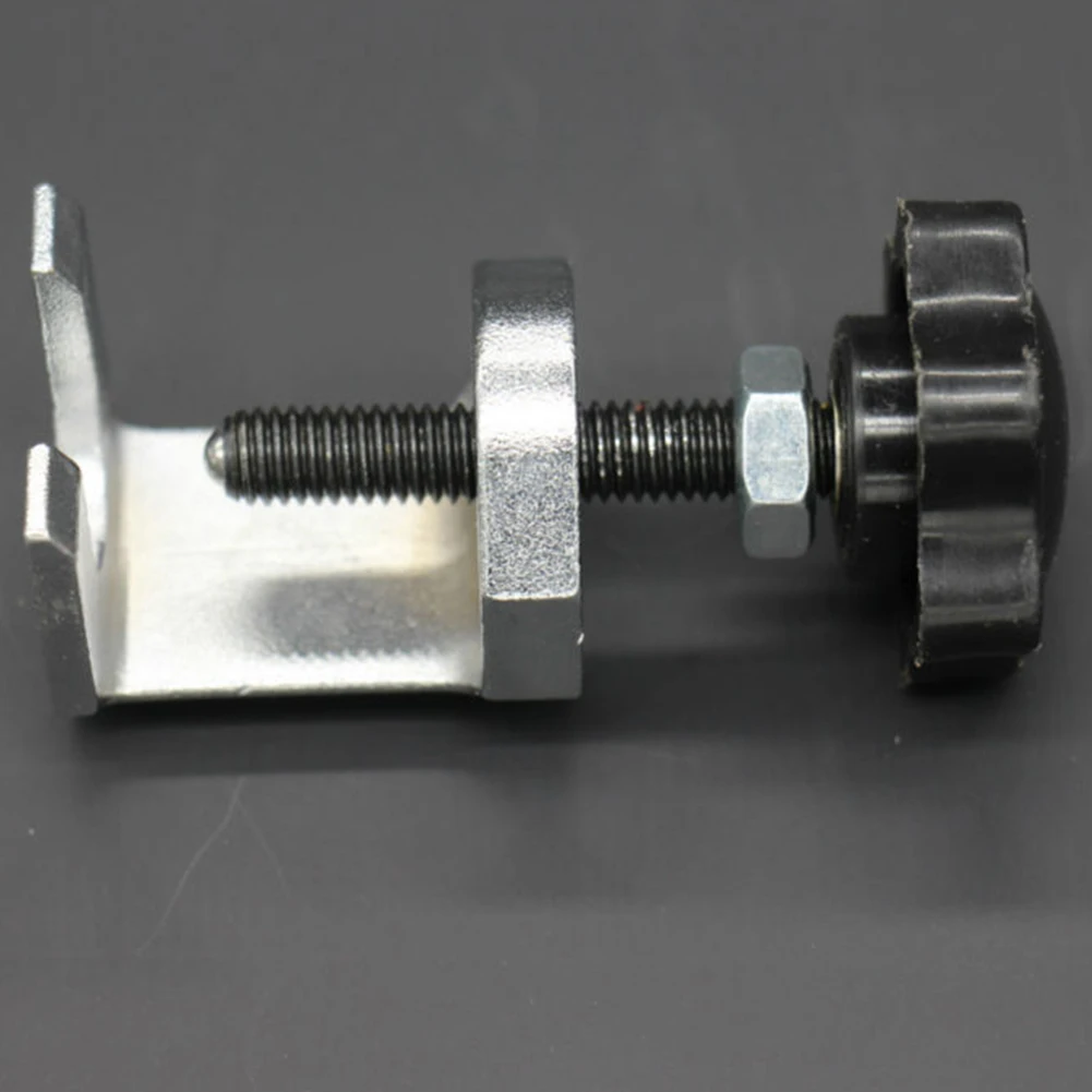 Универсальный инструмент для удаления рычага стеклоочистителя лобового стекла