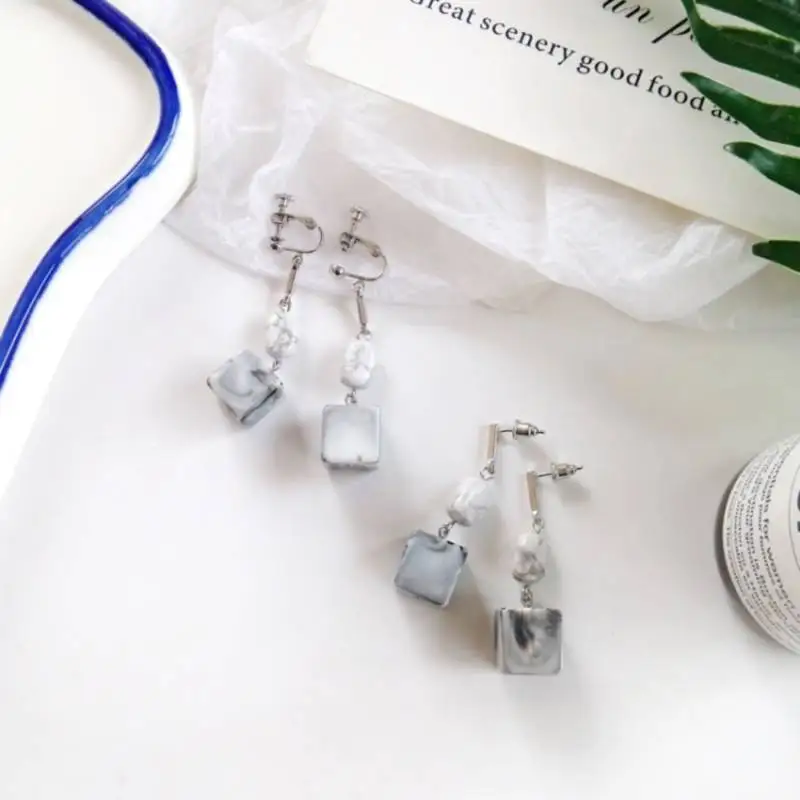 2018 ацетат Смола серьги из металла Квадратный Кулон Уха клипы Творческий