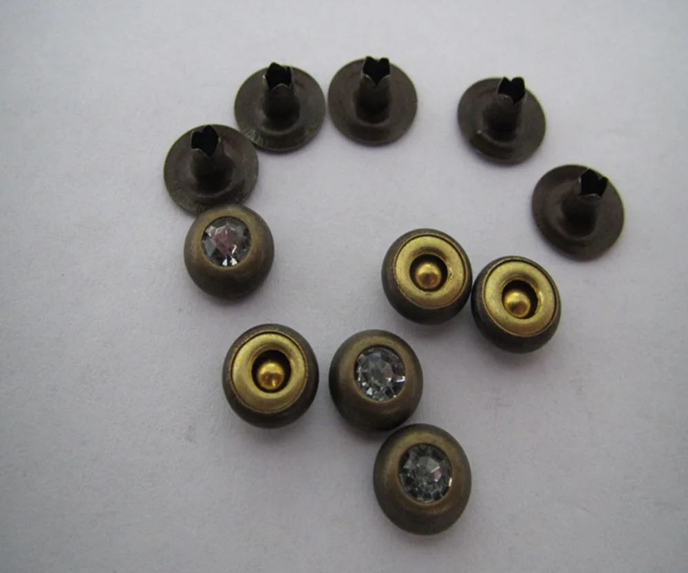 Бесплатная доставка стразы латунные заклепки 8 мм покрытие античная латунь