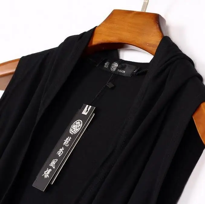 

2017 stylist tide male character hooded vest Han edition waistcoat Male tassel sleeveless coat of cultivate one's morality