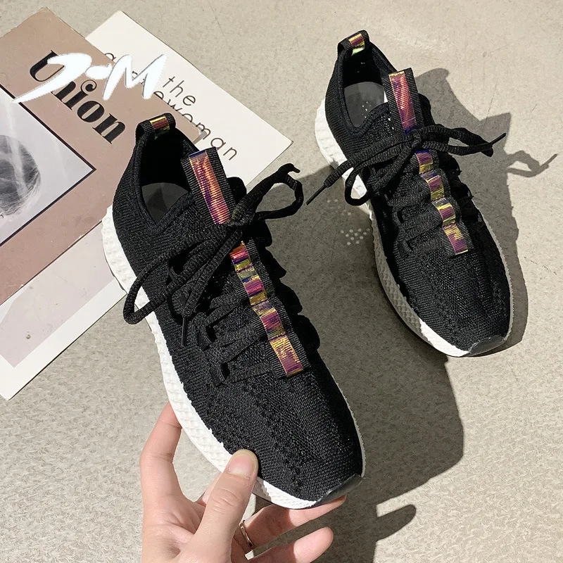 Женская открытая белая обувь новинка 2019 спортивная на плоской подошве женская