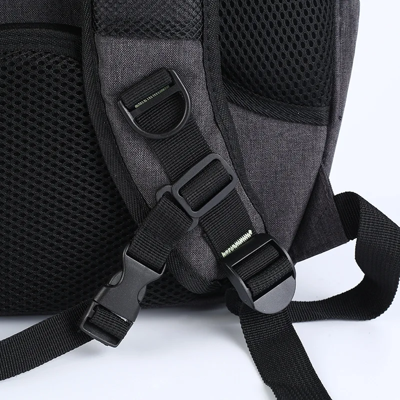 

New Arrival Pet Cat Backpack Space Capsule Astronaut Carrierl Breathable Bubble Window for Kitty Puppy outdoor Carrier