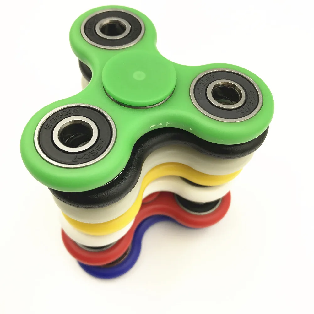 30 шт./лот DHL Бесплатная Доставка Tri-Непоседа Spinner spinner ToyABS Пластиковые EDC Руки