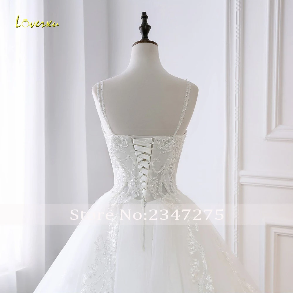 

Loverxu Vestido De Noiva Sexy Sweetheart Princess Wedding Dresses 2019 Appliques Beaded Crystal Chapel Train Vintage Bridal Gown