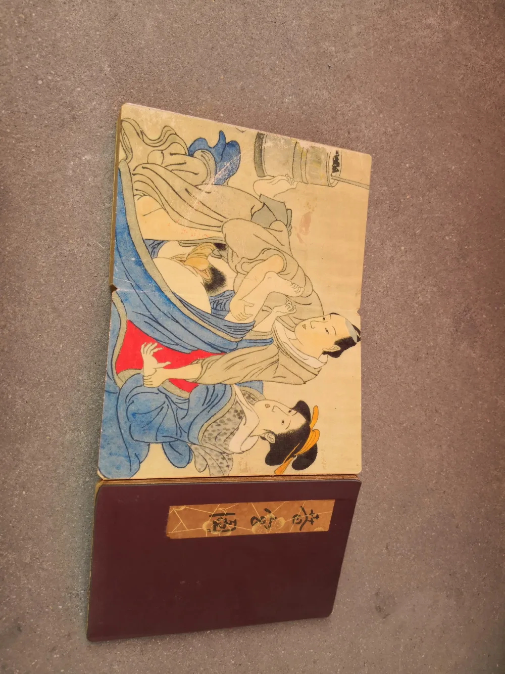 Коллекция древней живописи складные эротические фигуры Весенняя