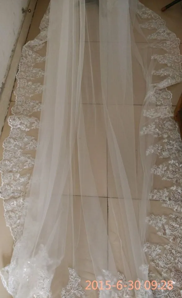 Реальное изображение Королевского собора Поезд два слоя элегантный 4 м кружева