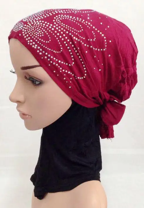 Большой хиджаб с капюшоном из мерсеризованного хлопка чешским бриллиантом и