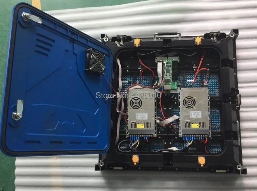 Светодиодный дисплей P5 HD 640*640 мм Включает в себя карту приема питания шнура