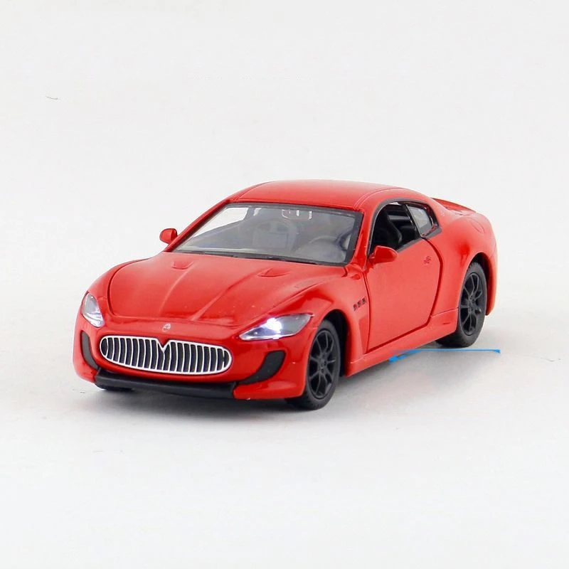 Детские огни и звук Caipo Maserati литая под давлением модель автомобиля 6inch1: 32 Diecasts