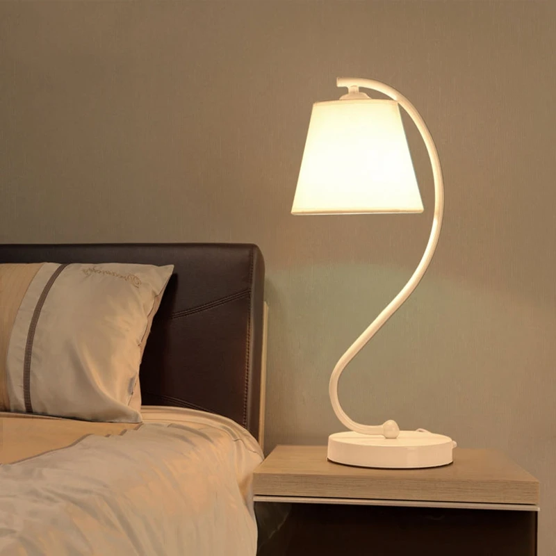 Скандинавские светодиодные настольные лампы современные креативные тканевые