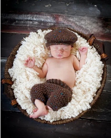 Бесплатная доставка детский вязаный с закруглёнными краями и пуговицей сверху