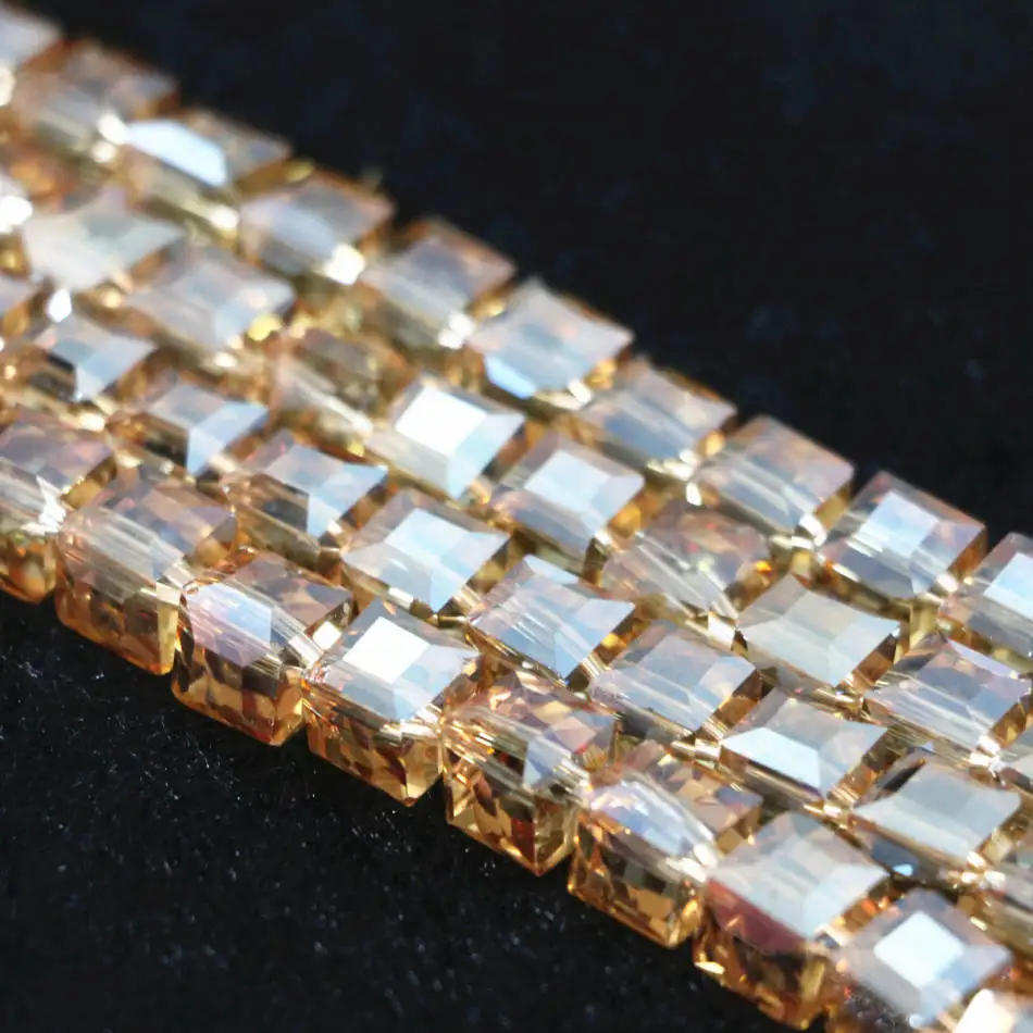 Модные 100 шт многоцветные хрустальные амулеты квадратные граненые кубики 4 мм