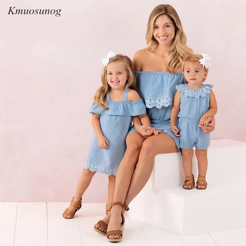 Женская футболка с открытыми плечами для матери и дочери одинаковые топы мамы