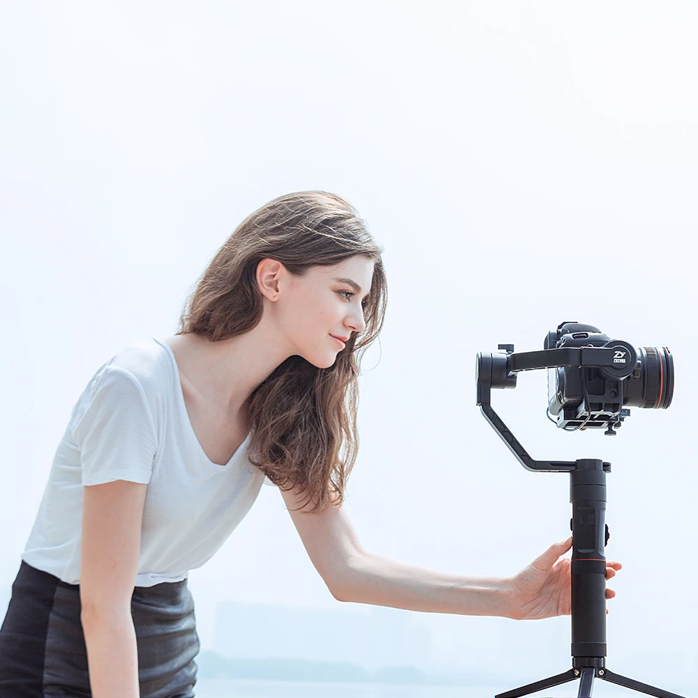 Zhiyun Crane 2 и 3 Осями для мобильного создания фильмов ручной видео Камера карданный Стабилизатор Для беззеркальных цифровых зеркальных фотокамер Камера в режиме реального времени для непрерывного изменения фокусировки камеры