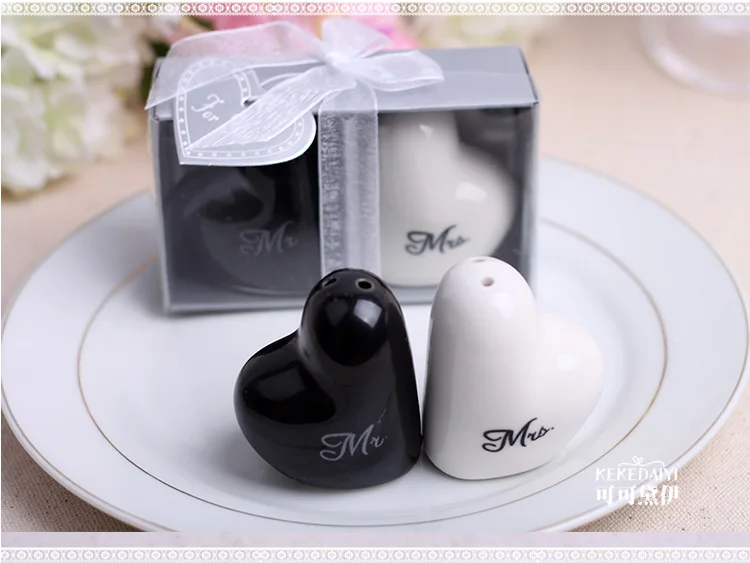 Г н и Mrs. в форме сердца керамические Солонка перечница с дырочками сверху 24