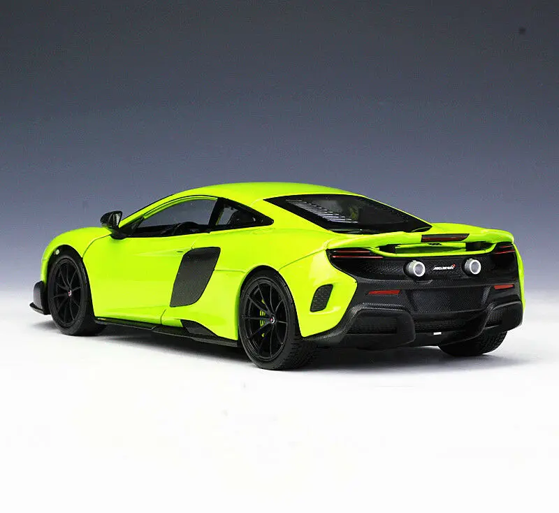 Welly 1:24 Mclaren 675LT литье под давлением модель спортивный гоночный автомобиль
