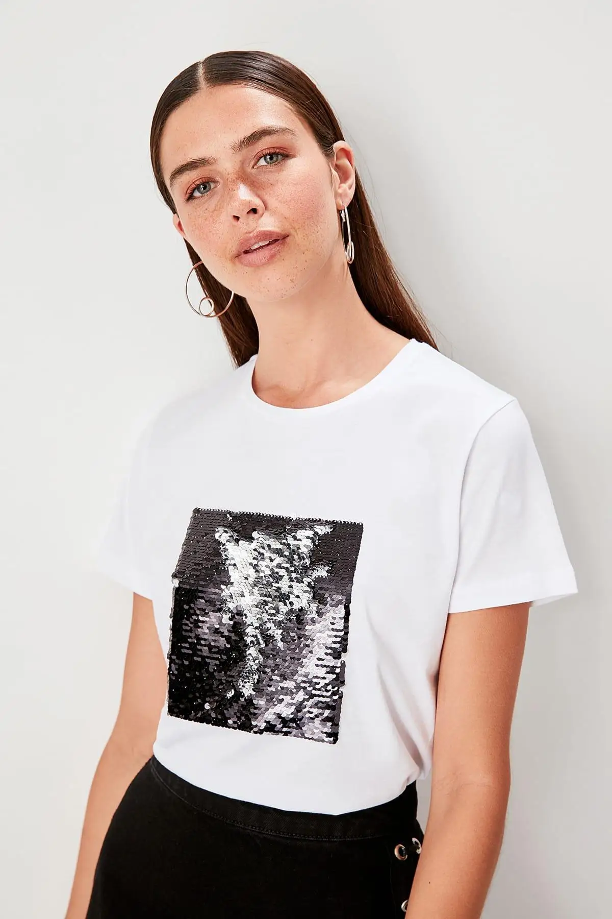 Trendyol Женская белая футболка с блестками трикотажные хлопковые топы TWOSS19TS0323 |