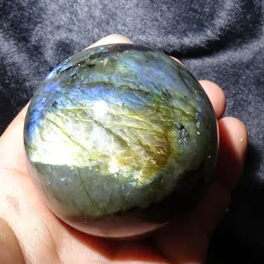 

BEST! TOP!! 580-600g NATURAL Labradorite Crystal sphere ball Orb Gem Stone
