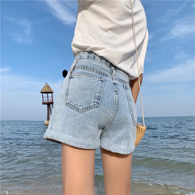 Женский джинсовый комбинезон винтажный короткий с высокой талией и манжетами