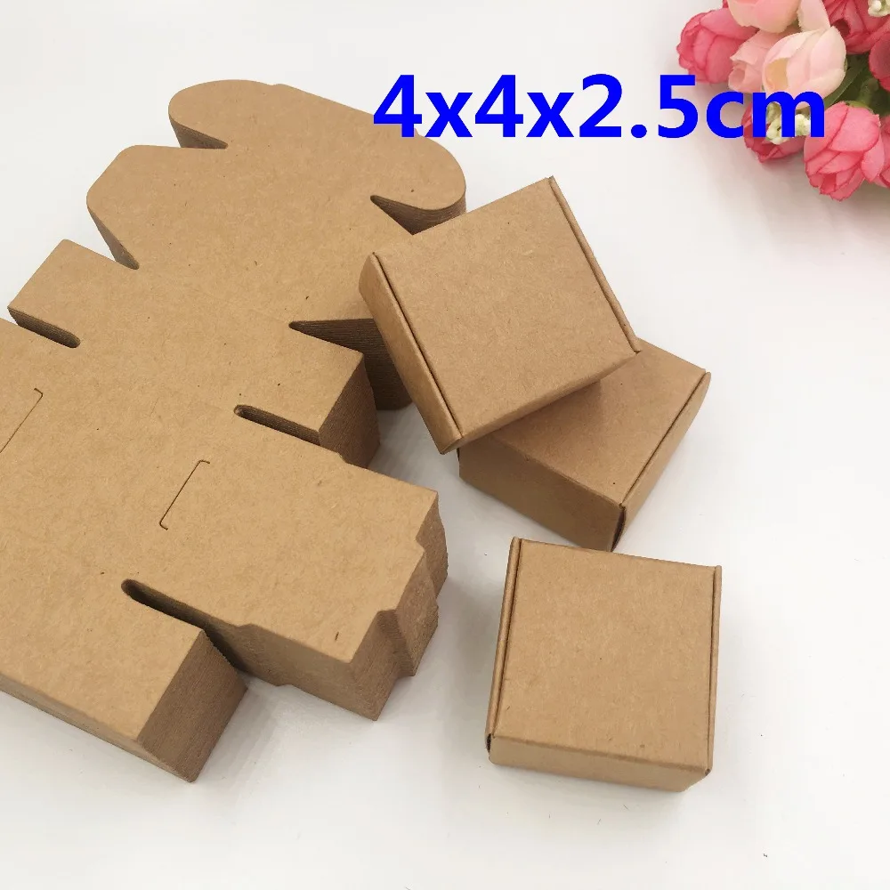 30 шт 4*4*2,5 см крафт-бумага комплект ювелирных изделий коробки маленькая Подарочная коробка для печенья мыло ручной работы Коробка для свадебной вечеринки