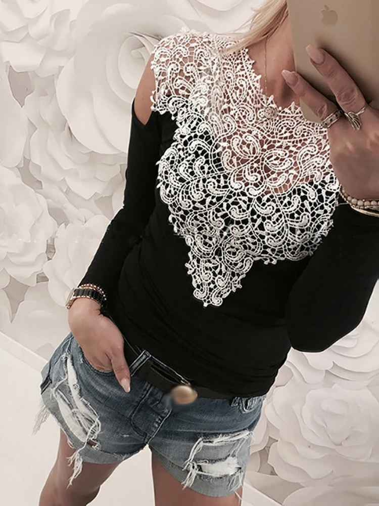 Women Fashion Appliqued Hollow Out Splicing Casual Blouse |