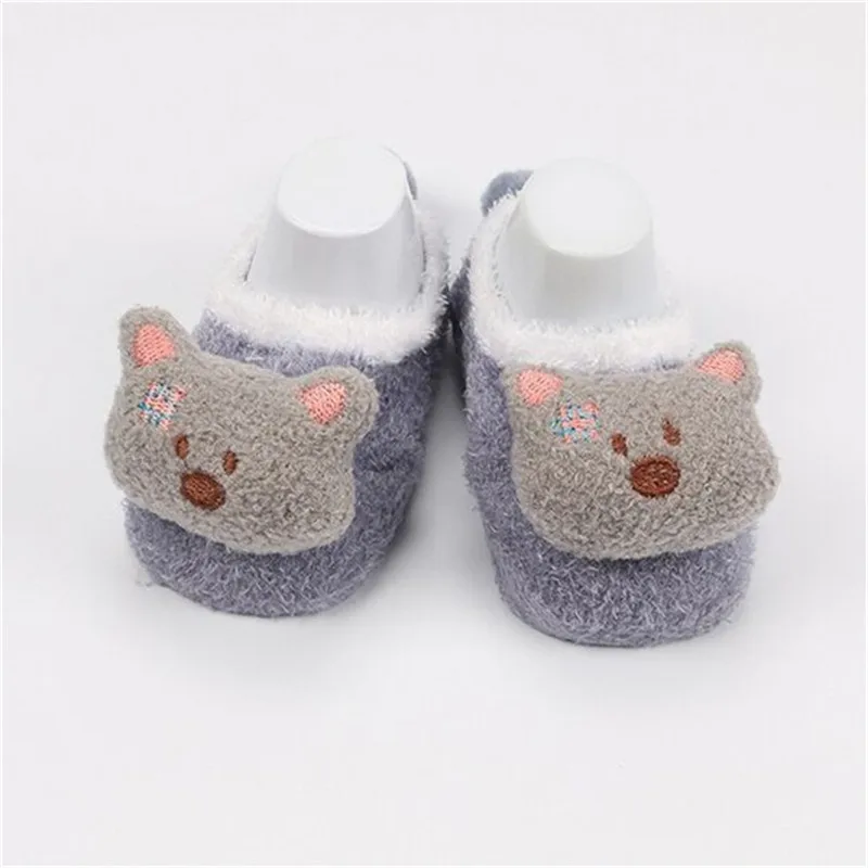 Gray Bear Носки с лисой для новорожденных милые носки из кораллового флиса с рисунками из мультфильмов, носки для маленьких мальчиков, носки для маленьких девочек домашняя обувь - Цвет: Gray Bear