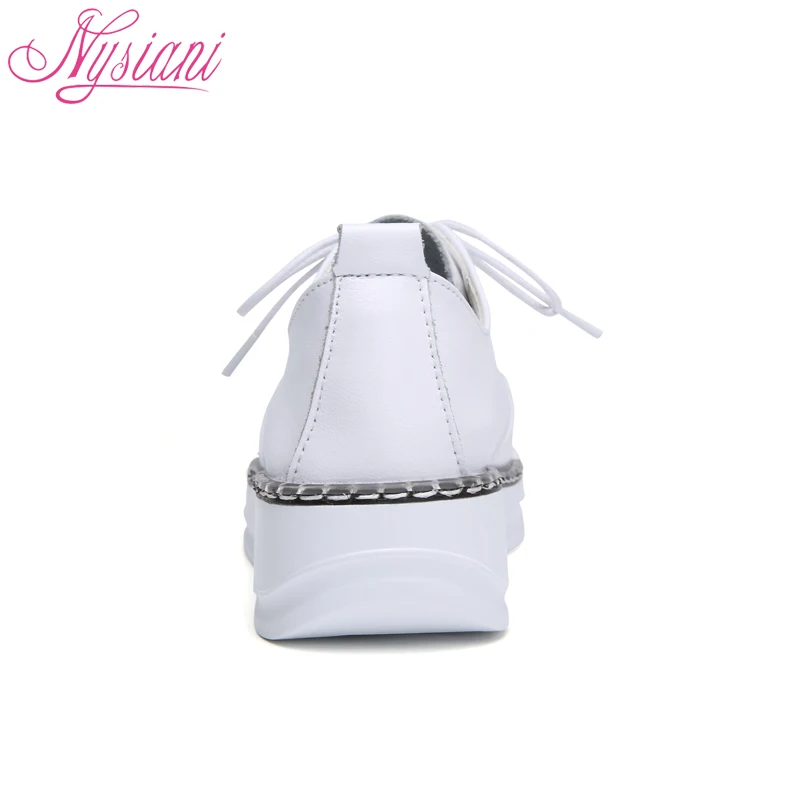 2018 весенние кожаные женские туфли на плоской подошве с круглым носком из спилка