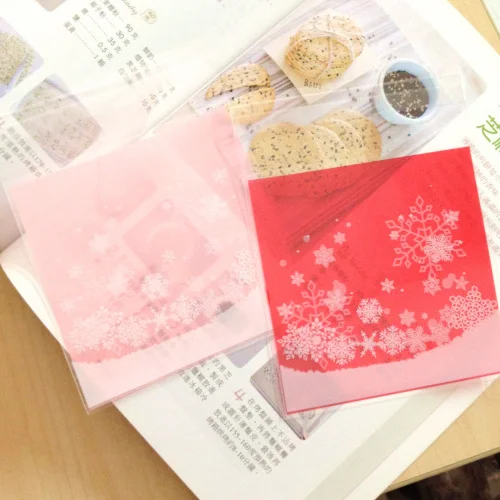 

Free shipping pink red snowflake decoration frosted plastic self adhesive bag cookie dessert candy packing bags