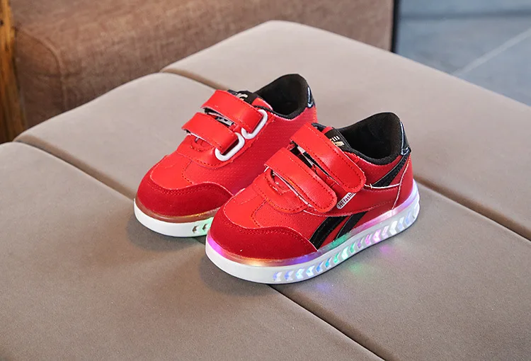 cool lighted kids LED shoes 2018 New Autumn fashion flash glowing baby girls boys sneakers high quality children Sports | Детская одежда