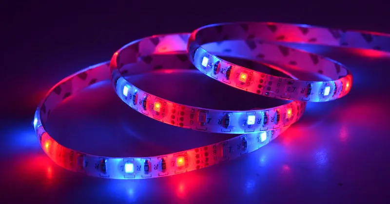 DC5V USB Светодиодная лента 2835 с батарейным блоком набор RGB/теплый белый/белый сделай сам, домашний, декоративный светодиодный светильник